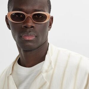 Ray-Ban Oval Sunglasses RB4441D